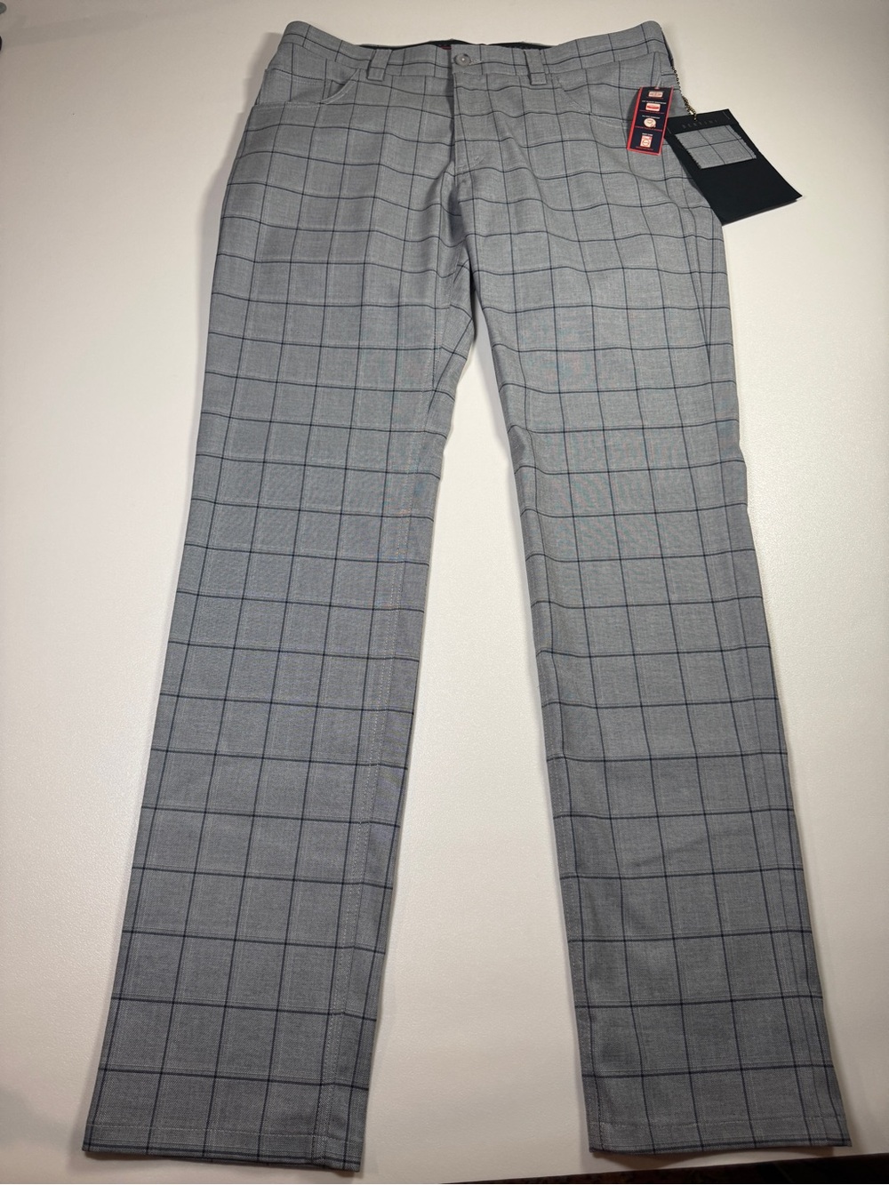NWT Bertini AKTIV Performance Pants Men’s Size 34 Gray Plaid Stretch Golf Travel